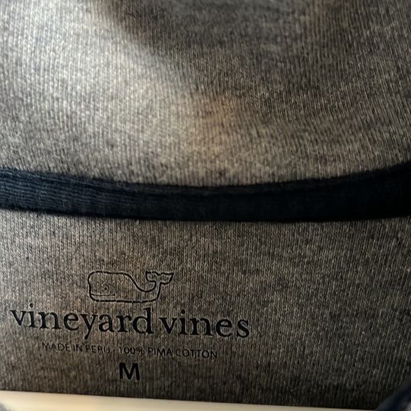 Mens - vineyard vines - medium - grey - runs small- used - Picture 2 of 2